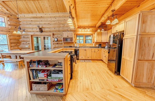 Hessel Cabin | Mackinac Vista: Your U.P. Summer Headquarters – Views, Space & Privacy the Whole Family