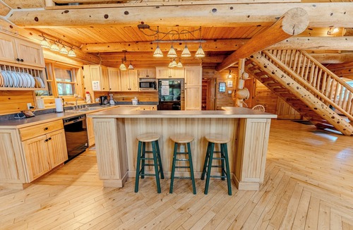 Hessel Cabin | Mackinac Vista: Your U.P. Summer Headquarters – Views, Space & Privacy the Whole Family