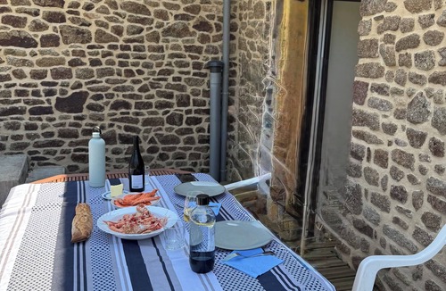 Saint-Marc-sur-Couesnon House | Magnificent renovated farmhouse in peaceful countryside setting