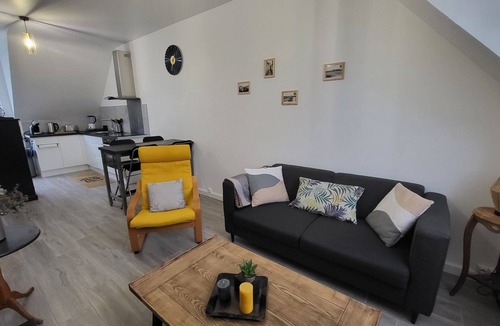 Beaugency House | Maison Avec Garage sur la Route des Châteaux et de la Loire à Vélos