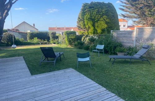 Prefailles House | Maison chaleureuse, vue mer, 6 personnes