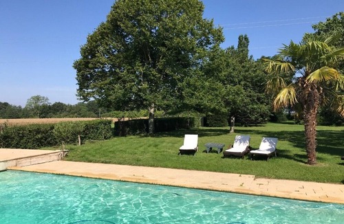 Prunay-Cassereau House | Maison de Charme, 2 Chambres Avec Piscine au Coeur du Vendômois