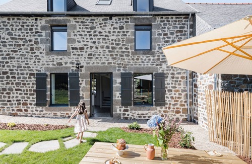 Hede House | Maison des 11 Écluses-View of the Ille-et-Rance Canal