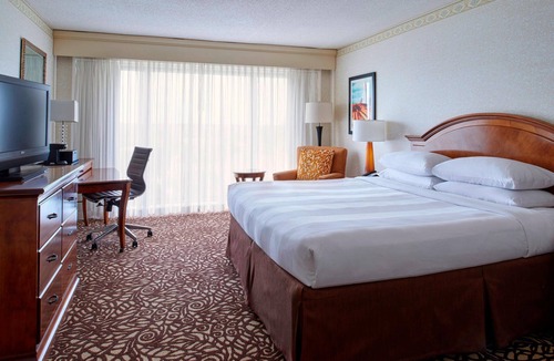Waukesha Hotel | Marriott Milwaukee West