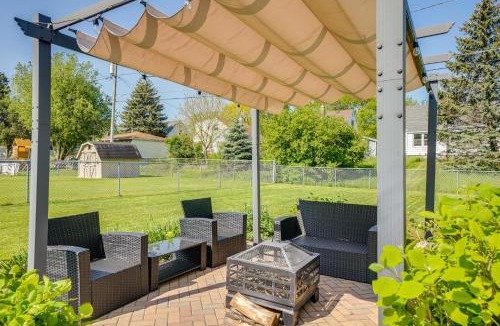 Milwaukee House | Milwaukee Home w/Serene Patio & Backyard Garden!