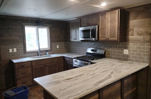 Lewiston House | Minutes to town or very peaceful woods retreat! Close to trails and golf.
