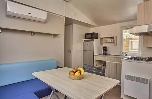 Landevieille House | Mobile Home | Comfort | 2 Bedrooms | 4 Guests | Raised Deck | A/C