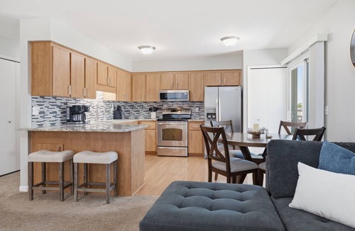 Lake Orion House | Modern 2nd Floor Duplex w/Fenced Yard, Central to Shopping, Dining & GM Orion