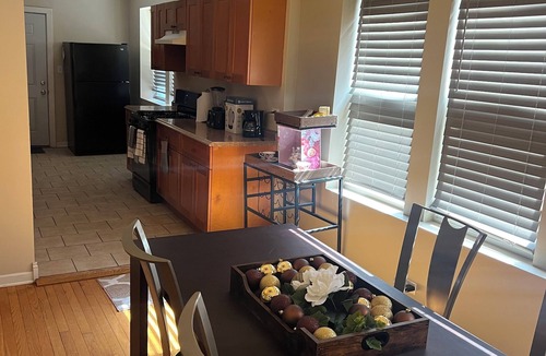South Shore Apartment | Modern 3BR/2BA South Shore Gem Near Obama Presidential Center