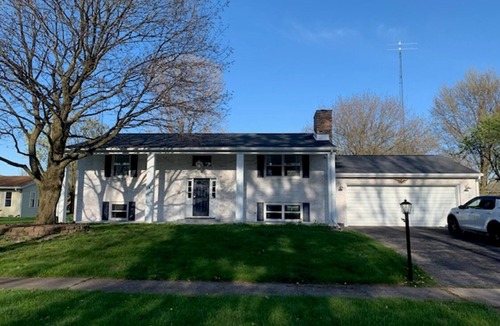 Culver House | Modern nautical themed home steps from the beach, park, CMA and bars/restaurants