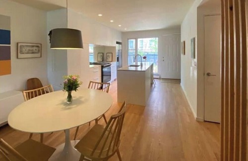 East Hyde Park House | Modern Townhome in the Heart of Hyde Park