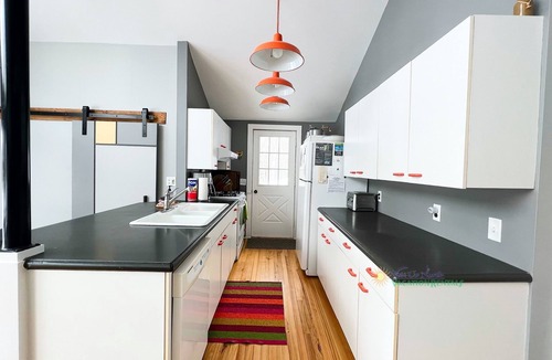 Lake Township House | Modern "Up North" style cabin on 40 acres. Dog welcome. Air conditioning.