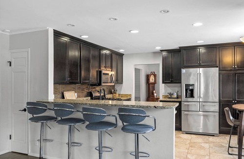 La Porte House | MTM Premier, Hot Tub, 5-Bedroom, 2 King Beds