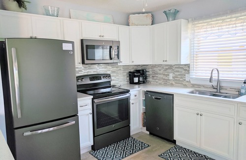 Nags Head House | Nags Head 2 blocks to beach, 3bdrms. Booking for late summer & fall. 5⭐reviews