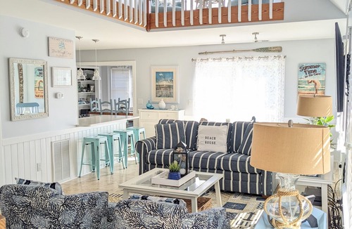 Nags Head House | Nags Head 2 blocks to beach, 3bdrms. Booking for late summer & fall. 5⭐reviews