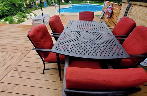 Racine House | Nautical Splash Pad, Spacious Home, Private Pool & Cedar Hot Tub.