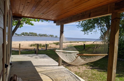Grand Marais House | Need a latitude adjustment? Come spend some time at our cozy house on the bay.