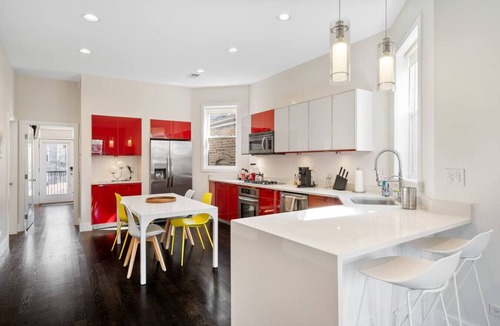 Wicker Park Apartment | NEW 4BD/4BTH - 2 UNITS - Wicker Park