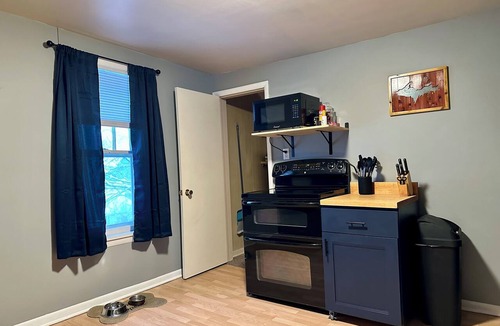 Ishpeming Apartment | NEW! Comfortable 2-bedroom apartment in Ishpeming - close to downtown amenities
