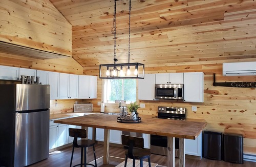 Phillips Cabin | Newer Construction Cabin - Waterfront, Wooded, on ATV/Snowmobile trails