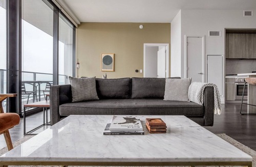 South Loop Apartment | Nice South Loop 3BR w/Amazing Amenities, nr Museums, by Blueground