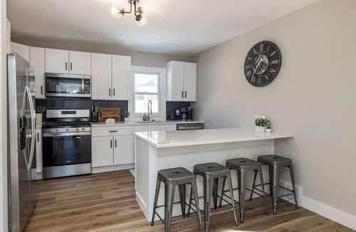 Kewadin House | Northern Michigan Retreat Near Torch Lake