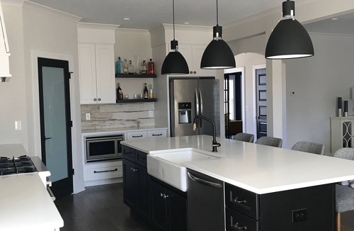 South Bend House | Notre Dame Ave. Dream Home Built in 2018 -1.5 Miles from Campus