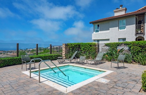 Monarch Beach Condo | Ocean View, Sand, Waves & Wonder 4 Guests Luxury Resort Experence