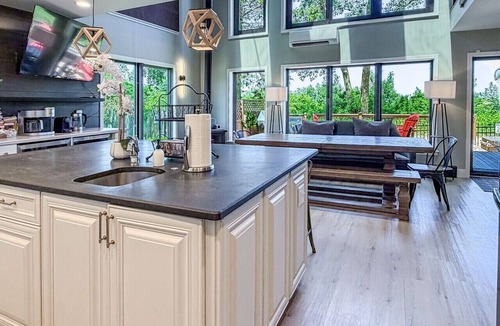 Miller Beach House | Panoramic views, Hot Tub, Sauna, Firepit, Sand Vball, Foosball, Dunes Nat`l Park
