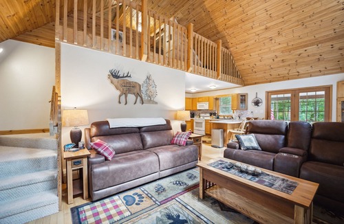 Carp Lake House | Paradise Acres- Summer at Paradise Acres 10 Min to Mackinaw + Boating!