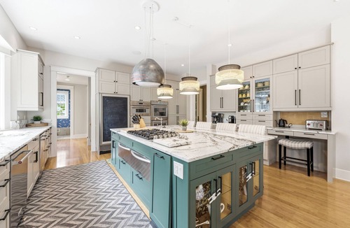 Saugatuck House | Paradise Found - Luxury Vacation- Pool, Hot tubs, Putting Green & Game Room