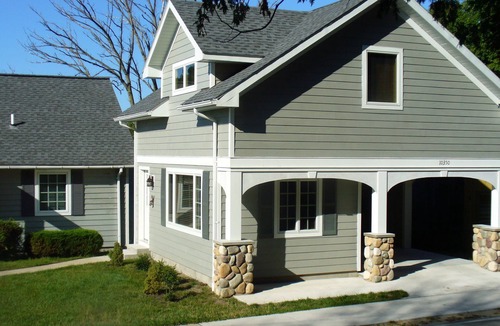 Empire House | Park Place Guest House 600 feet from Lake Michigan Beach