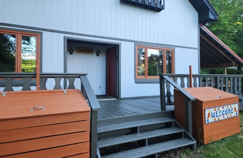Stambaugh Ski Chalet | Peaceful Updated Chalet across street from Ski Brule -Right Side