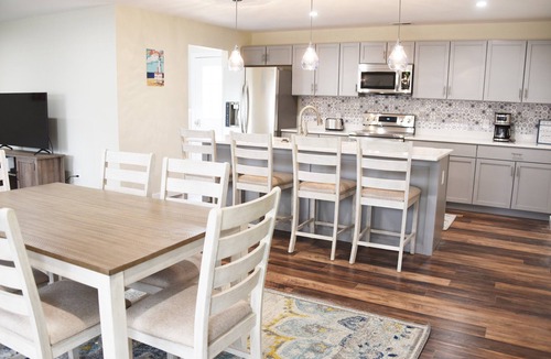 New Buffalo House | Perfect Location for your Beach/Lake MI stay! You'll Love This Beautiful Home!