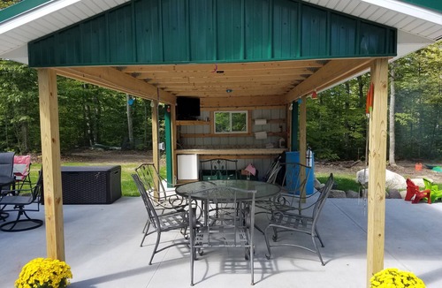 Petoskey Cabin | Petoskey - Enjoy the great outdoors from the Cozy and peaceful cabin!