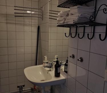 Kyrkesund Bed & Breakfast | Pilane B&B