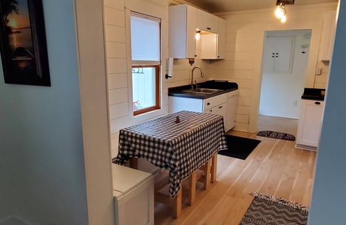 Silver City House | Porcupine Mountains-closest Vrbo to the Porkies! Across road from Lake Superior