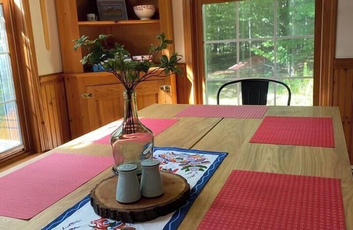 Sister Bay House | Private 3BR Gem on 2.5 Wooded Acres- Close to All