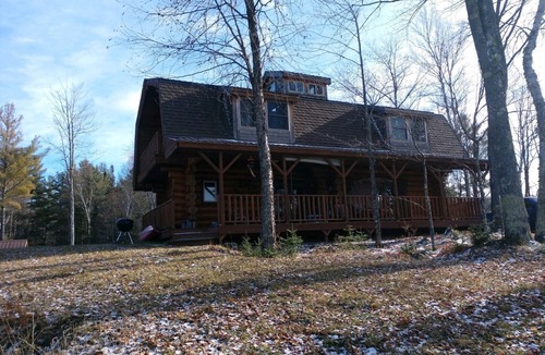 Stambaugh Cabin | Private, Family/Pet-Friendly, Log Cabin on Waterfront Chicaugon Lake Property.
