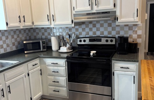 Acme House | Private Home 5 mins to Horse Show/Hiking/Golf