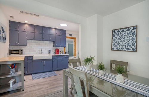Shorewood-Tower Hills-Harbert Cottage | Quiet remodeled cottage near downtown Sawyer - private deck, gas grill, firepit