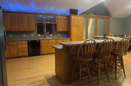 Chilton House | Quiet Spacious 5-Bedroom House or Crafting Retreat In Chilton, WI!