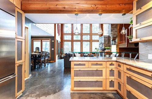 Wisconsin Rapids House | Rapids Rustic Retreat