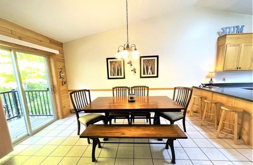 Phillips Condo | Red Pines - Elk Lake Condo #4