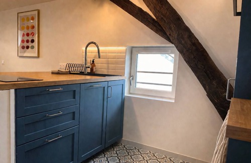 Downtown Angers Apartment | Refined and Elegant Apartment for 2 to 4 Guests – City Center