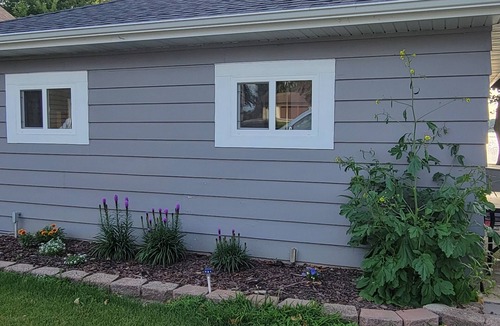 Hingham Cottage | Relaxing lakeside cottage just 20 minutes from Road America & Fond du Lac.