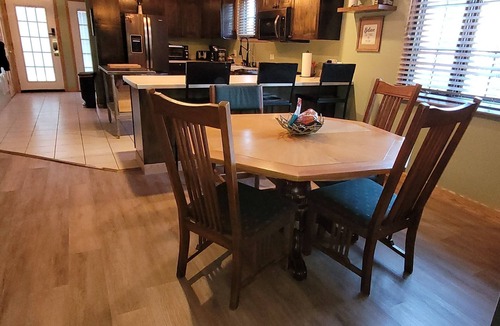 Oglesby Villa | Relaxing Villa at the Grand Bear Resort close to Starved Rock!