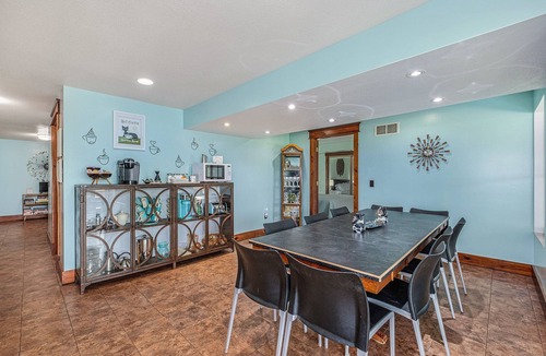 Byron Center House | Renovated Dairy Barn – 4 Bedrooms, 5 Beds, 2.5 Baths, Huge, Accessible & Stylish