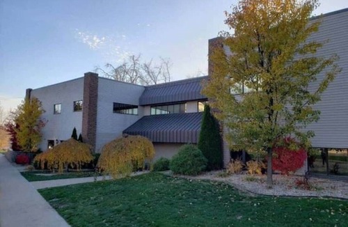 Niles Apartment | Rivers Edge Lofts - Unit 2