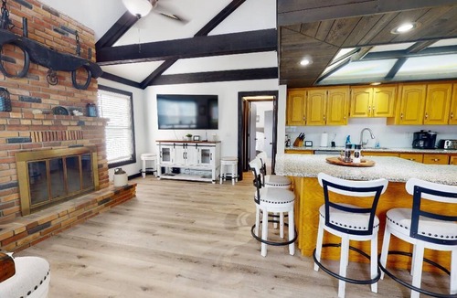 Marcellus House | Rocky River Resort